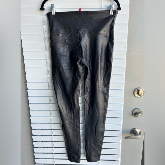 Spanx faux leather leggings XL - Picture 4 of 5